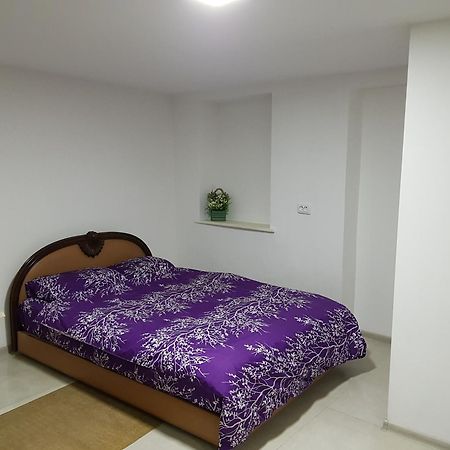 Домик У Куры Hotel Tbilisi Bagian luar foto