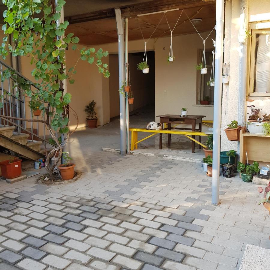 Домик У Куры Hotel Tbilisi Bagian luar foto