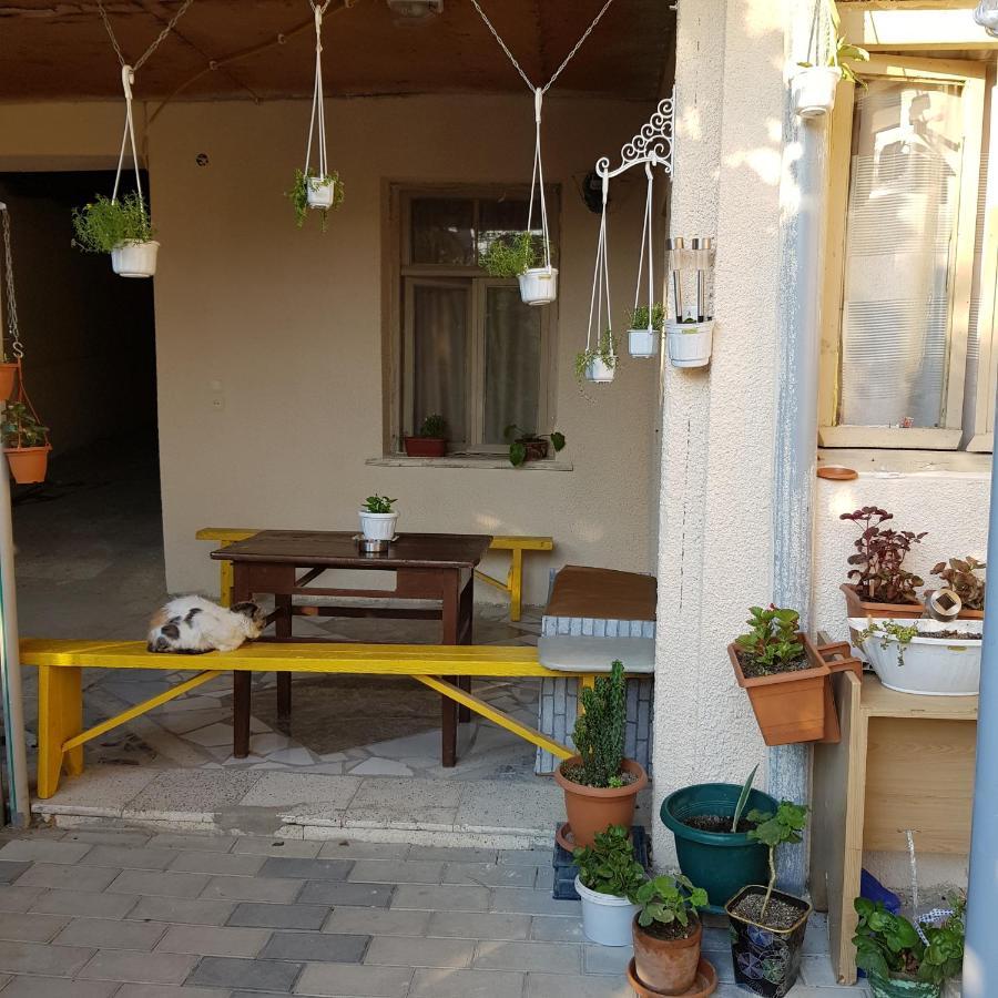 Домик У Куры Hotel Tbilisi Bagian luar foto
